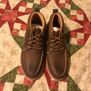 Men’s Sperry Chukka boots. Never been worn!